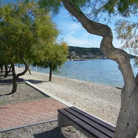 Fran - 30 M From Sea Apartment