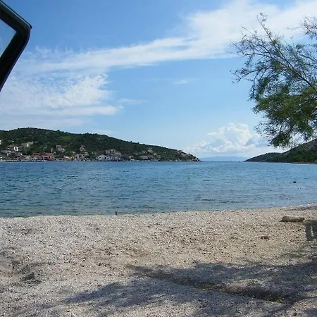 Apartment Fran - 30 M From Sea *
